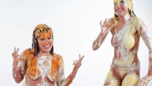 saucy-maids-get-pie-pictures_6.jpg